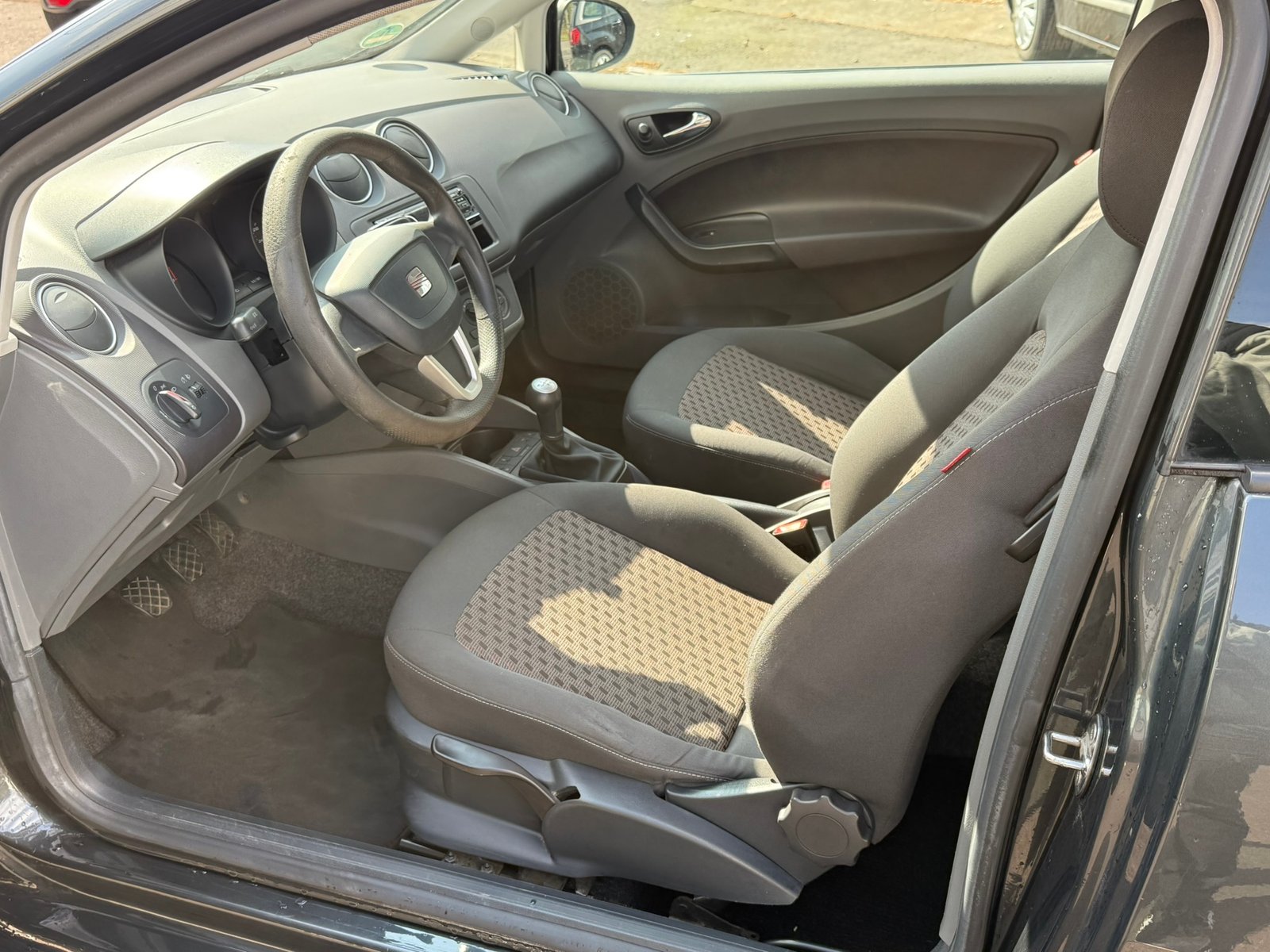 Seat Ibiza SC Reference *STEUERKETTE NEU *TÜV NEU