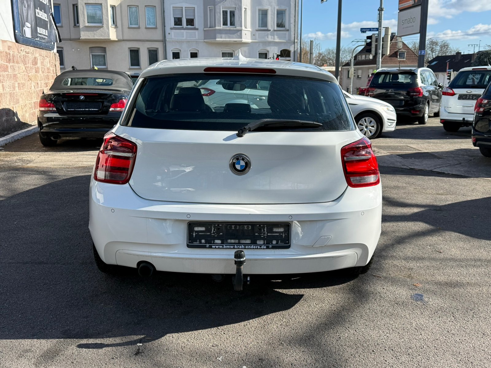 BMW 114i Lim. 5-trg. *1. Hand *TÜV NEU *AHK
