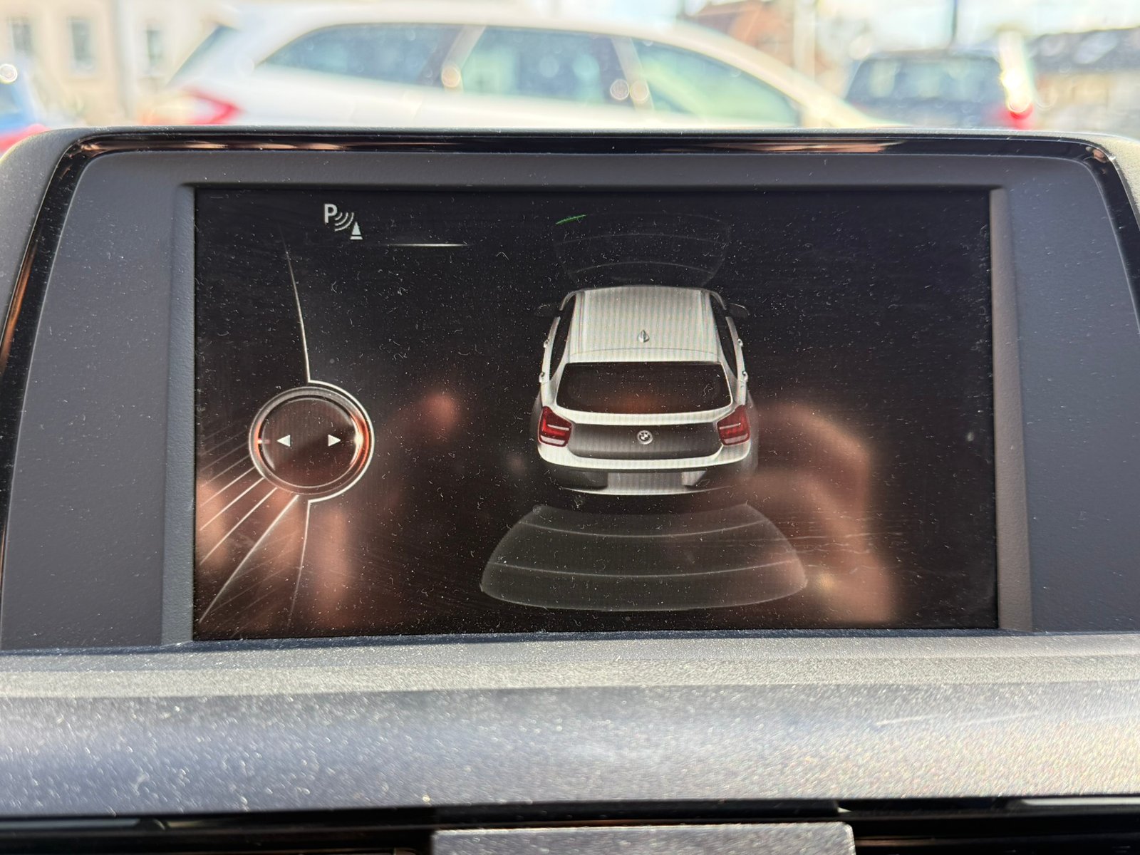 BMW 114i Lim. 5-trg. *1. Hand *TÜV NEU *AHK